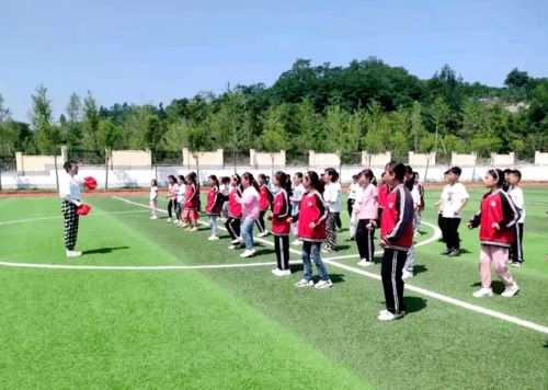 志愿服務(wù)鄉(xiāng)村行，三門峽市教育局助力鄉(xiāng)村旅游發(fā)展